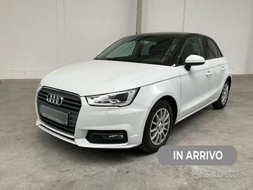 Audi A1 Sportback 1.0 tfsi ultra Sport 95cv 5Posti