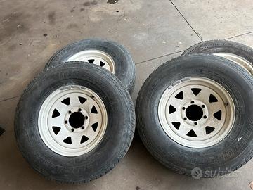 Ruote complete gomme cerchi 750 x 16