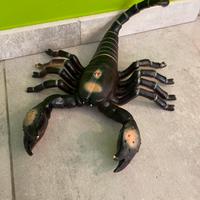 Giocattolo scorpione