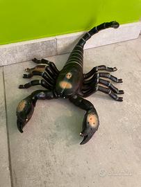 Giocattolo scorpione