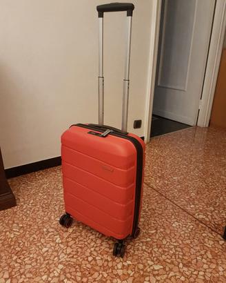 Trolley American Tourister Spinner 55/20 TSA