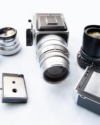 Grande set Hasselblad 500 C/M, obiettivi Carl Zeis