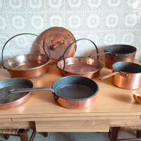 Set di pentole e pentoloni in rame