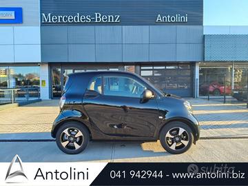 SMART ForTwo EQ Passion "SOLO 4.943 KM"