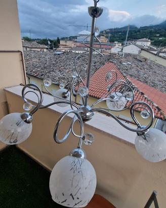 Lampadari a sospensione in metallo cromato e vetro