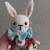 Bianconiglio amigurumi 