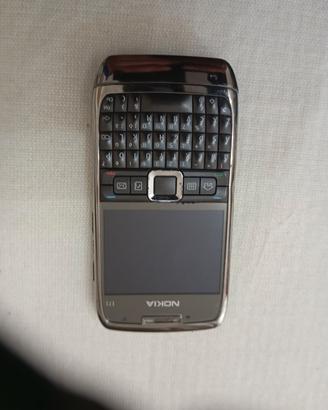Nokia E71