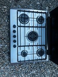 Piano cottura 5 fuochi