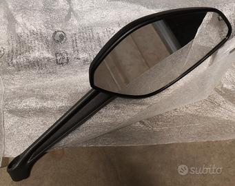 Specchietto dx Monster 821 Dark Stealth 2018 Usato