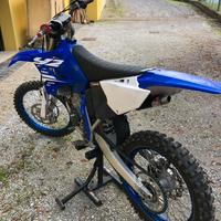 Yamaha 125 YZ enduro Cross