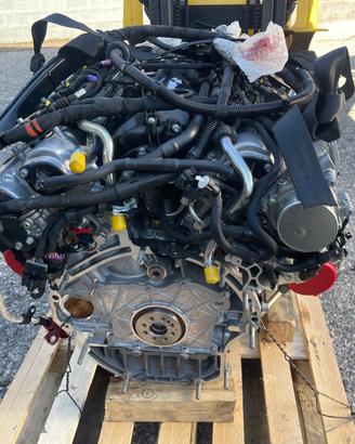MOTORE COMPLETO NUOVO MASERATI M156B BENZINA