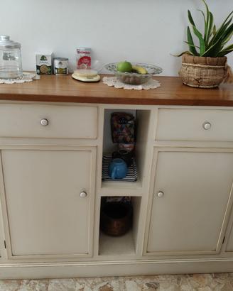 Stock mobili in stile