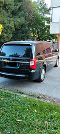 Lancia Voyager  2.8 Disel