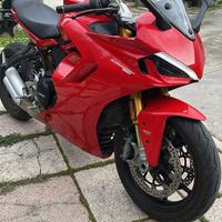Ducati SUPERSPORT 950. S