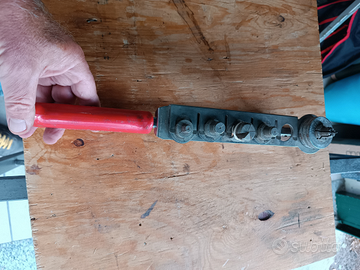 Allarga tubi per tubi in rame