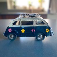 Modellino decorativo furgoncino Volkswagen hippie