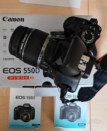 REFLEX CANON  EOS 550D +OBIETTIVO CANON 18-55 IS
