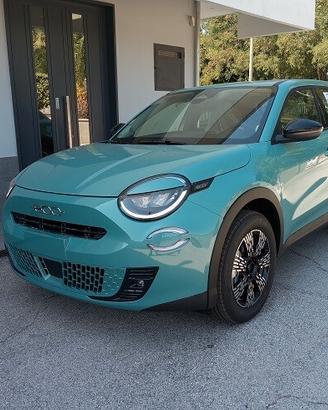 Fiat 600 BENZINA ICON 1.2 100 CV
