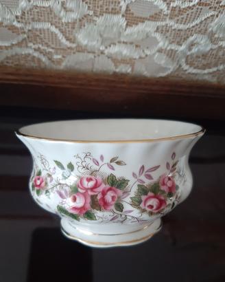 Ciotola porta bonbon Royal Albert Lavender rose 