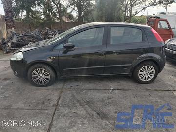 FIAT GRANDE PUNTO 199 1.3 D MULTIJET - Ricambi