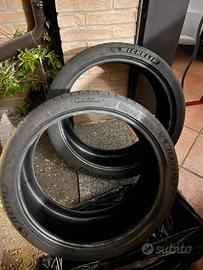 2 Michelin Pilot Sport 4   255 35 R20