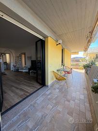 Elegante appartamento con giardino