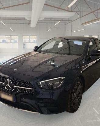 MERCEDES-BENZ E 220 D MHEV 4MATIC PREMIUM PLUS 4 P