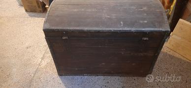  baule in legno bombato antico