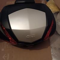 bauletto / Top case GIVI + piastra multistrada v4