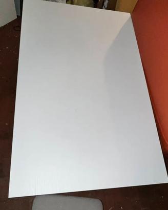 Tavolo da pranzo
