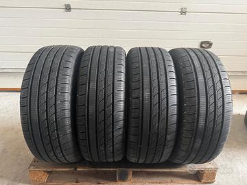 4 gomme Imperial 235 55 19 XL invernali nuove