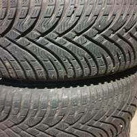 4 Gomme Invernali 195/60/16 montate su 4 cerchi