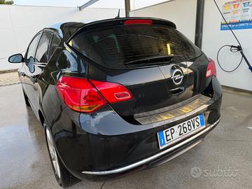 OPEL Astra 1.7 cdti 03/ 2013