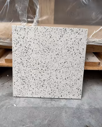 Piastrelle 30x30 spessore 12mm (8 mq)