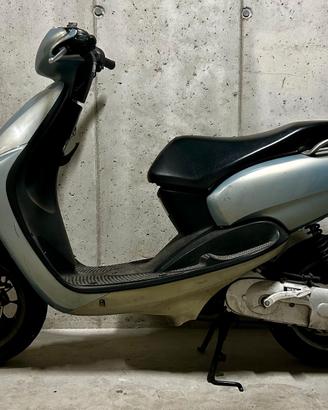 SCOOTER YAMAHA MBK OVETTO 50