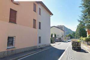 Stanza singola a Lecco con balcone e terrazzo