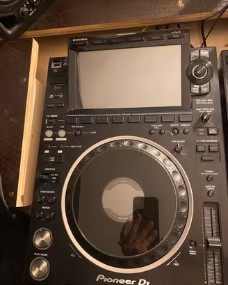 CDJ 3000