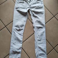 Pantalone donna in  jeans bianco elasticizzato