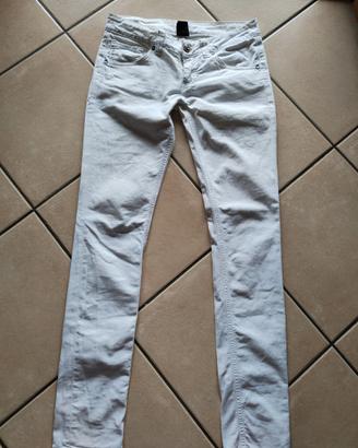 Pantalone donna in  jeans bianco elasticizzato