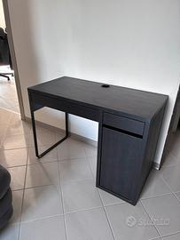 Scrivania Ikea