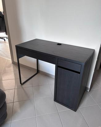 Scrivania Ikea