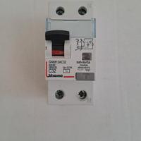 interruttore mtd 2p 32A