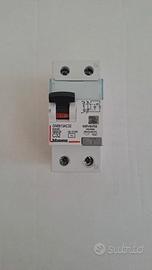 interruttore mtd 2p 32A