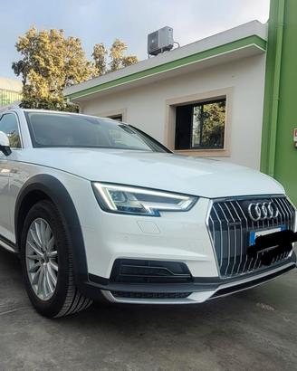 AUDI A4 allroad 2.0 TDI 190 CV S tronic - Tetto 