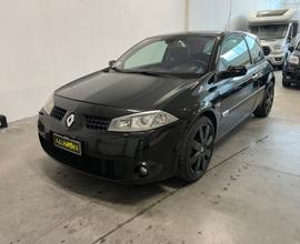 Renault Megane RS 2.0 225 cv