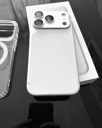IPHONE 17 PRO