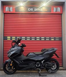 YAMAHA T-Max 560 ABS