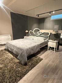 Letto completo di comó comodini