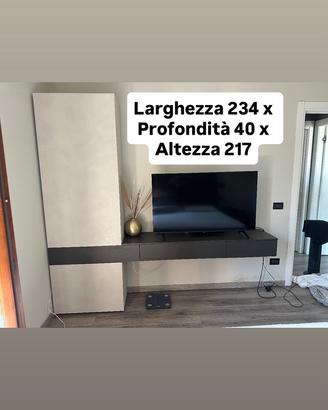 Parete attrezzata per salotto / camera da letto