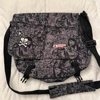 Borsa a tracolla invicta